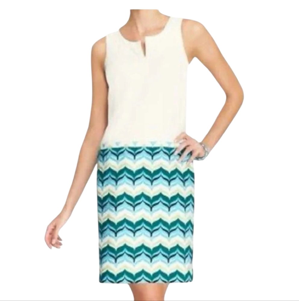 Ann Taylor Women Beige And Blue Print Sleeveless Shift Dress Size 2